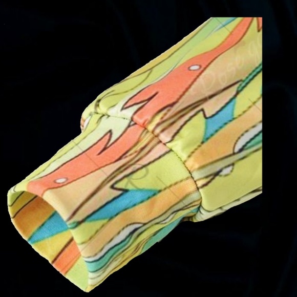 Abstact Lion hoodie - Picture 4 of 5